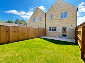 Photo 13- click for photo gallery